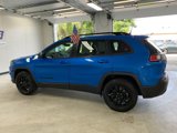 Used 2023 Jeep Cherokee Altitude Lux image 3