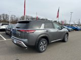 New 2025 Nissan Pathfinder SL image 3