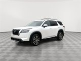 New 2025 Nissan Pathfinder Platinum w/ Cargo Package image 5