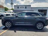 Certified 2022 Lincoln Nautilus FWD w/ Premium Package image 2