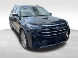 Used 2025 Ford Explorer Active w/ Active Comfort Package image 2