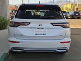New 2025 Mitsubishi Outlander SEL image 3