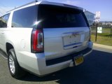 Used 2017 GMC Yukon XL SLT image 3