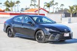 Used 2025 Toyota Camry SE image 3