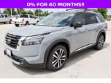 New 2025 Nissan Pathfinder Platinum image 3