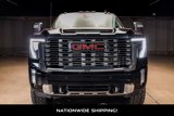 Used 2025 GMC Sierra 3500 Denali w/ Denali Reserve Package image 4