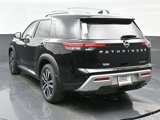 New 2025 Nissan Pathfinder Platinum image 4