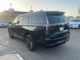Used 2025 Cadillac Escalade ESV V image 5