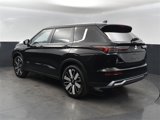 New 2025 Mitsubishi Outlander SE image 3