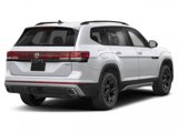 New 2025 Volkswagen Atlas Peak Edition SE image 2