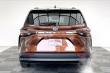 Used 2023 Toyota Sienna XLE image 3