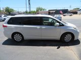 Used 2011 Toyota Sienna image 4