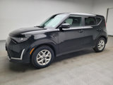 Used 2023 Kia Soul LX w/ LX Technology Package image 2