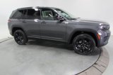 New 2025 Jeep Grand Cherokee Altitude image 4