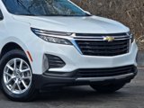 Used 2023 Chevrolet Equinox LT image 2