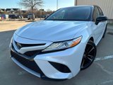 Used 2020 Toyota Camry XSE image 2