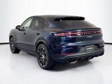 New 2025 Porsche Cayenne Coupe image 3