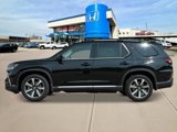 New 2025 Honda Pilot Touring image 2