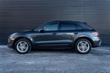 Certified 2025 Porsche Macan image 2