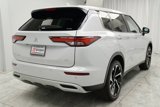 Used 2024 Mitsubishi Outlander SE image 5