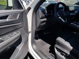 New 2025 Volkswagen Atlas Cross Sport SEL Premium R-Line image 6