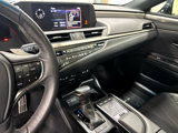 Used 2019 Lexus ES 350 F Sport image 5