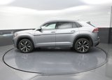 New 2025 Volkswagen Atlas Cross Sport SEL Premium R-Line image 5