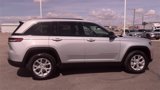 Used 2024 Jeep Grand Cherokee Limited image 2