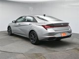 Used 2023 Hyundai Elantra SEL image 3