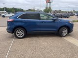 Used 2024 Ford Edge SEL w/ Convenience Package image 3