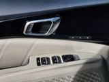 New 2025 Kia Carnival SX Prestige image 6
