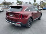 Used 2025 Kia Sorento S image 4