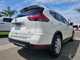 Used 2018 Nissan Rogue SV image 5