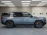 Used 2023 Rivian R1S Adventure image 3