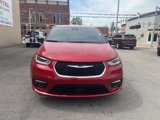 New 2025 Chrysler Pacifica Select image 4