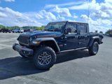New 2025 Jeep Gladiator Mojave image 2