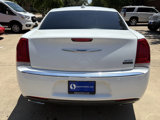 Used 2018 Chrysler 300 Limited image 5