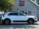 Used 2023 Kia Niro EX image 4