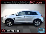 Used 2021 Mitsubishi Outlander Sport SE image 2