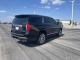 Used 2021 GMC Yukon Denali w/ Denali Premium Package image 5