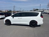 New 2024 Chrysler Pacifica Limited w/ S Appearance Package image 6