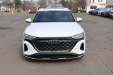 Used 2024 Audi Q8 e-tron Premium Plus image 2