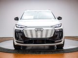 New 2025 Audi SQ6 e-tron Prestige image 2