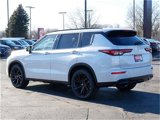 New 2025 Mitsubishi Outlander 4WD Plug-In Hybrid image 2