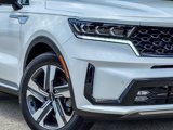 Used 2023 Kia Sorento SX Prestige w/ Panoramic Sunroof Package image 4