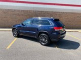 Used 2018 Jeep Grand Cherokee Limited image 3