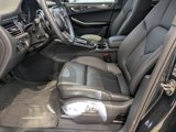 Certified 2024 Porsche Macan image 5