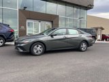 New 2025 Hyundai Elantra SE image 4