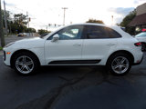 Used 2023 Porsche Macan image 2