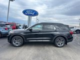 New 2025 Ford Explorer Active image 2